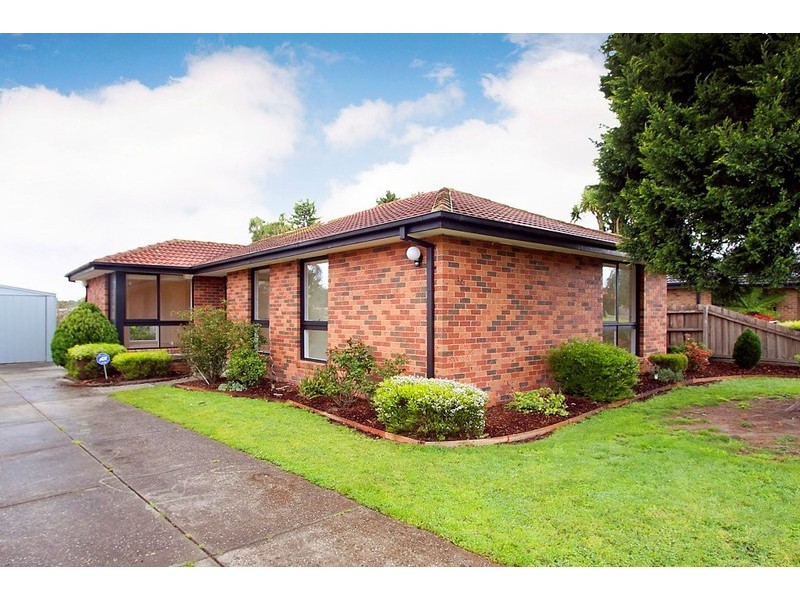 56 Girvan Circuit, Endeavour Hills VIC 3802