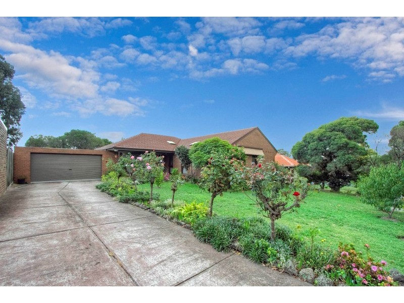 10 Nash Court, Endeavour Hills VIC 3802