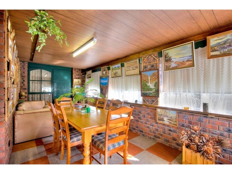 23 Howe Avenue, Dandenong North VIC 3175