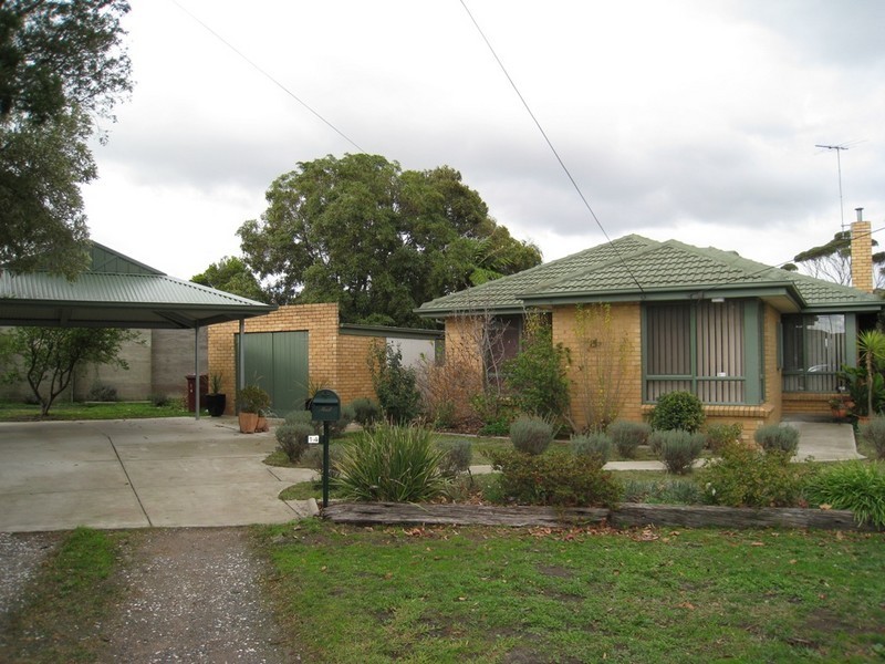 14 Ferguson Court, Eumemmerring VIC 3177