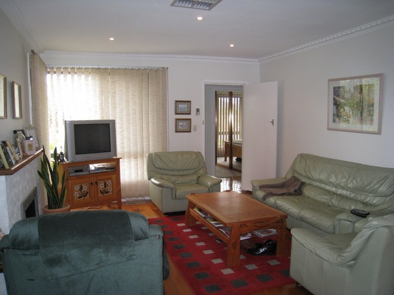 14 Ferguson Court, Eumemmerring VIC 3177