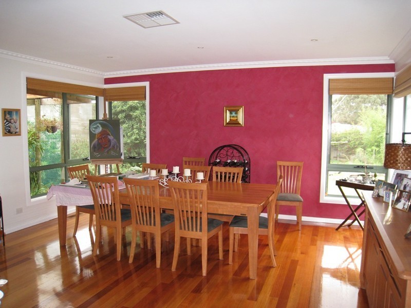 14 Ferguson Court, Eumemmerring VIC 3177