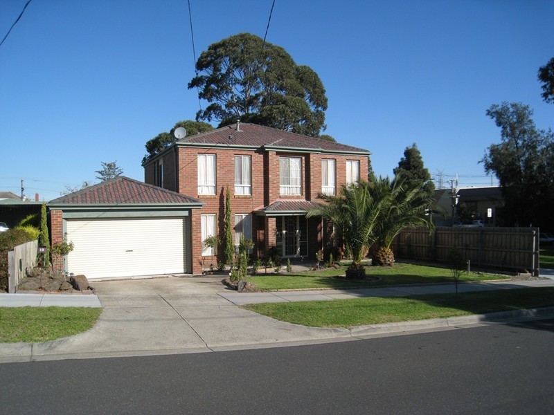 12 Highfield Avenue, Mulgrave VIC 3170