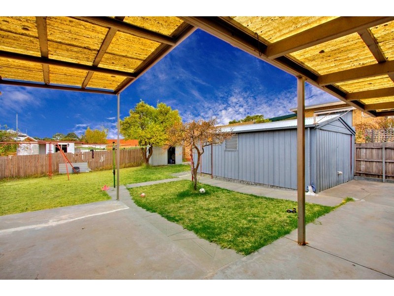 13 Rylands Road, Dandenong VIC 3175