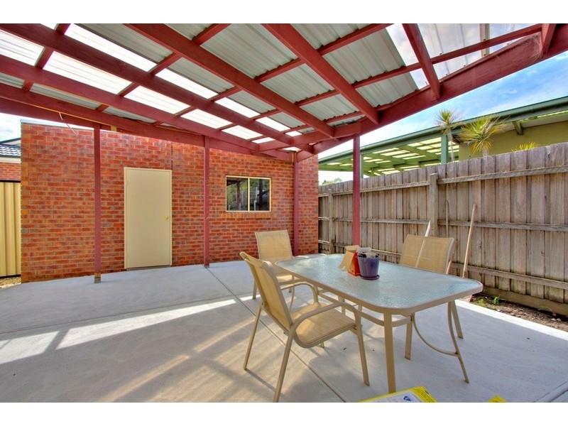 U 1/15 McLennan Street, Eumemmerring VIC 3177