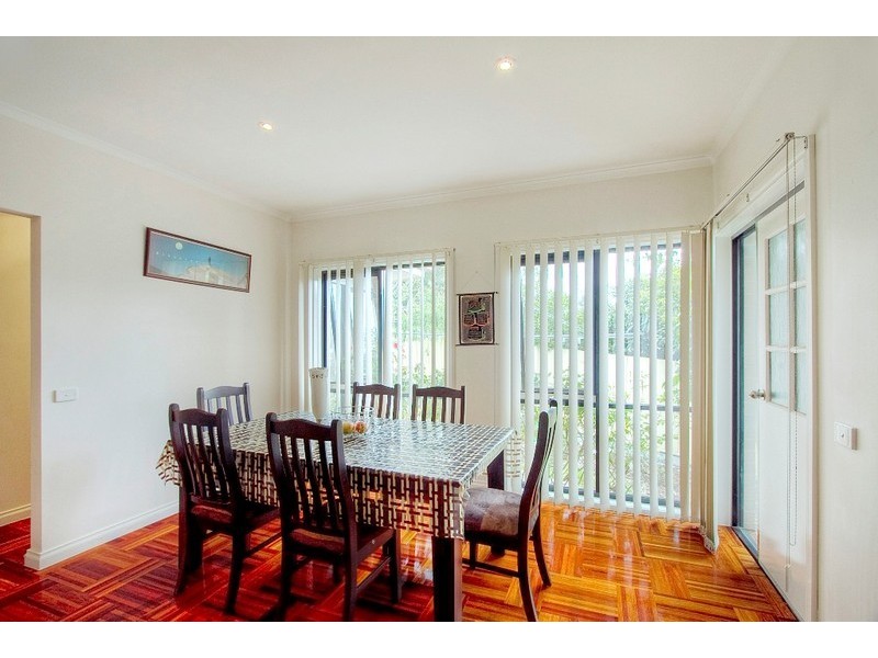 U 2/31 Monteith Crescent, Endeavour Hills VIC 3802