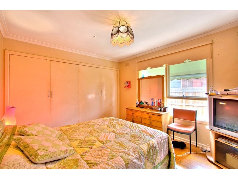 52 Shalimar Crescent, Dandenong North VIC 3175