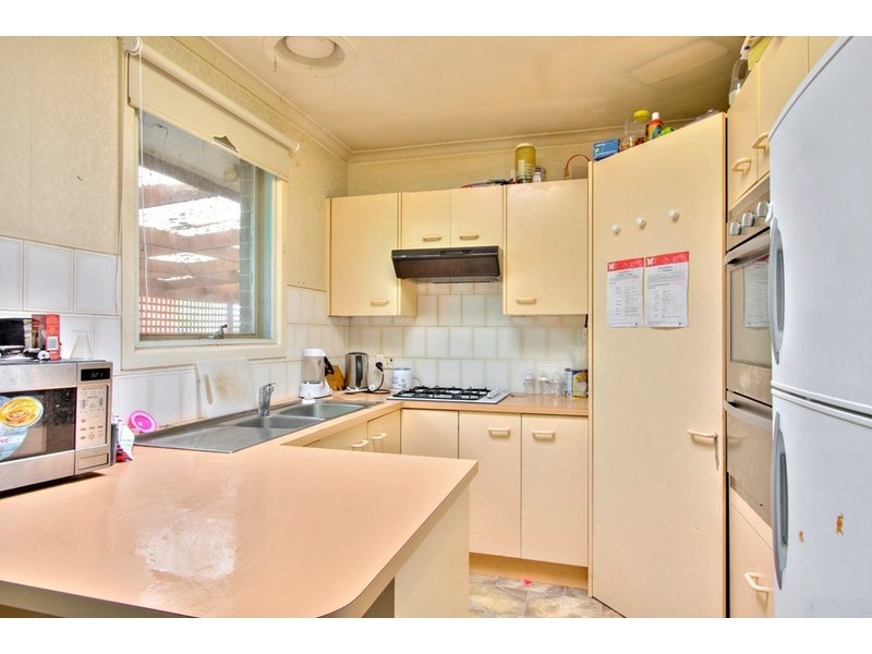 52 Shalimar Crescent, Dandenong North VIC 3175