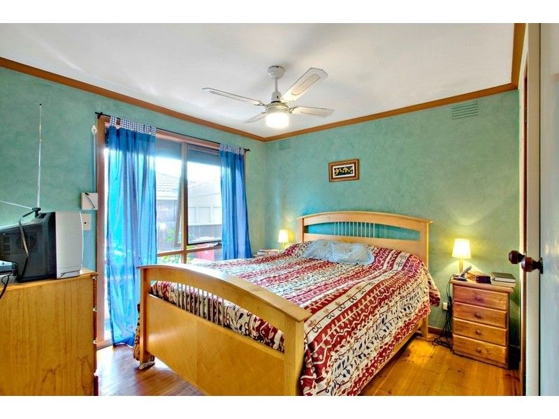 27 Crossdale Rise, Endeavour Hills VIC 3802