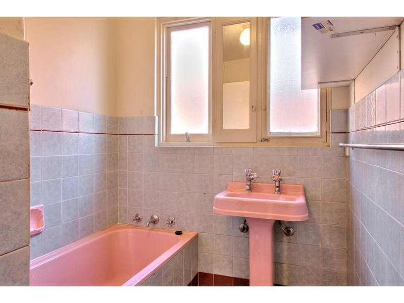 1/42 Princes Hwy, Dandenong VIC 3175