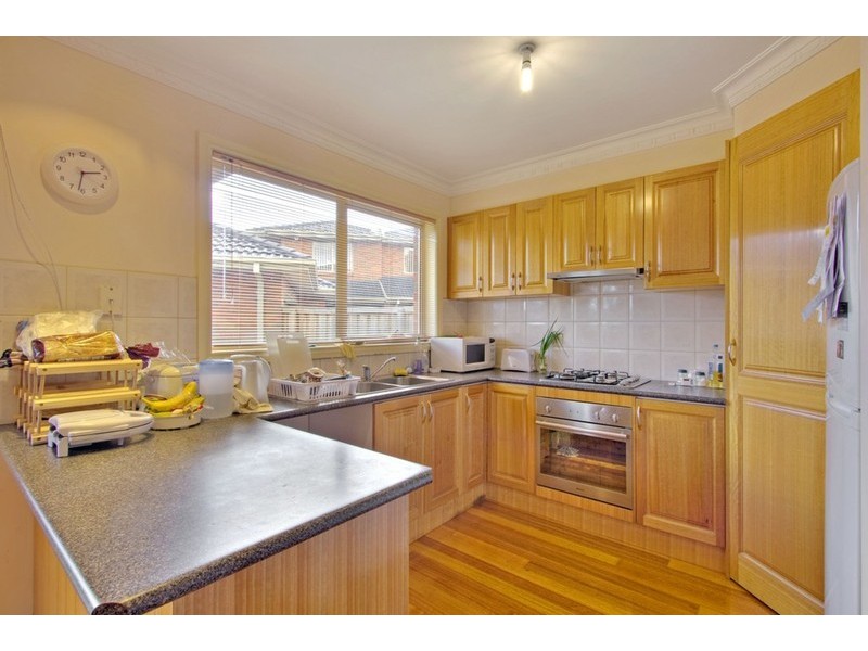 U 2/97 Madeleine Road, Clayton VIC 3168