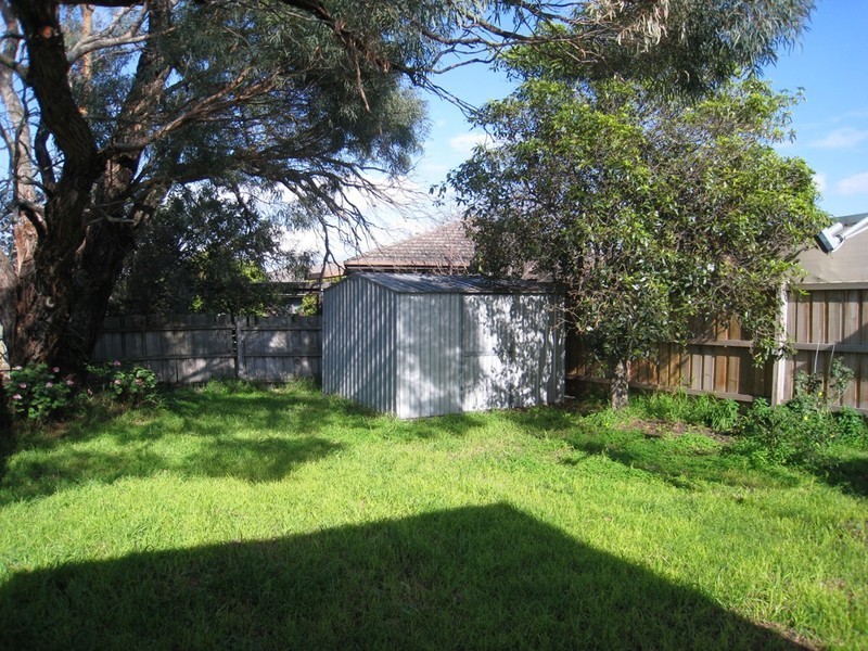 8A  Brady Road, Dandenong North VIC 3175