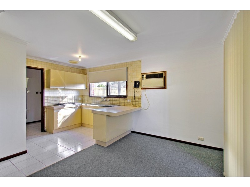 24 Simpson Drive, Dandenong North VIC 3175