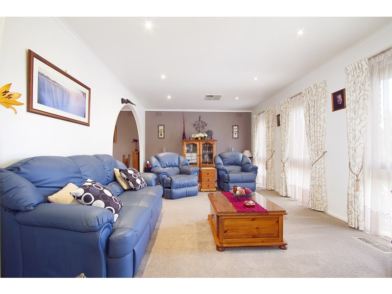 3 McKenry Place, Dandenong North VIC 3175