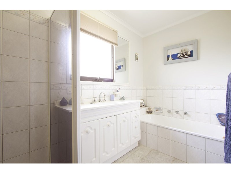3 McKenry Place, Dandenong North VIC 3175
