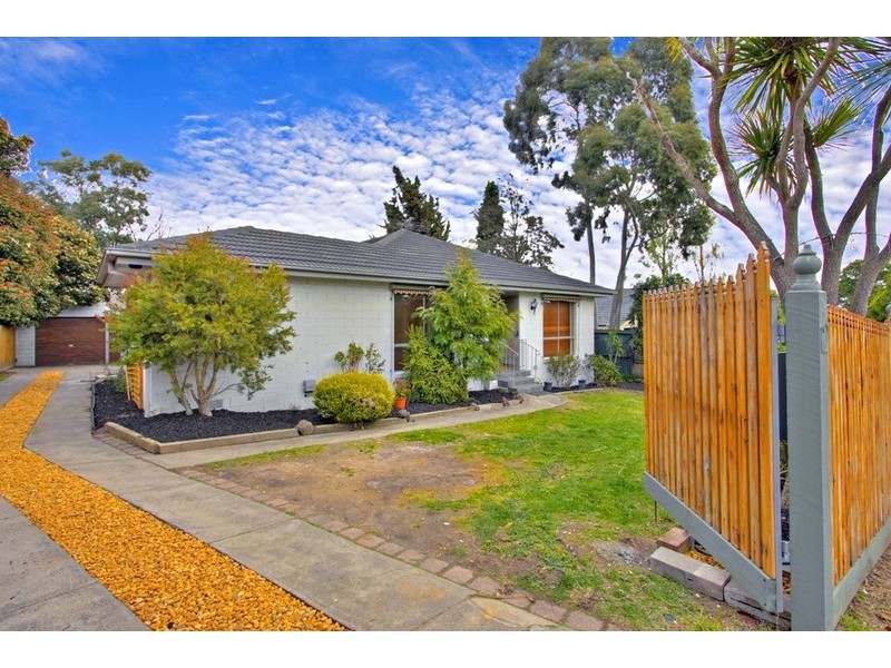 12 Rearden Close, Endeavour Hills VIC 3802