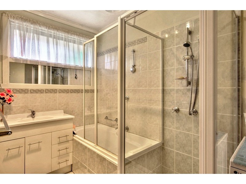 2/99 Kirkham Road, Dandenong VIC 3175