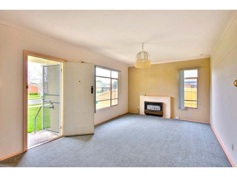 24 Oleander Street, Doveton VIC 3177