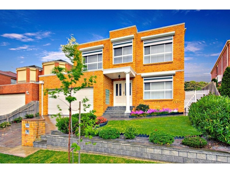 5 Erica Close, Endeavour Hills VIC 3802