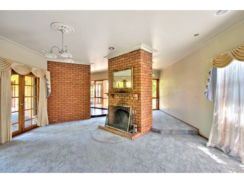 4 Tara Place, Dandenong North VIC 3175