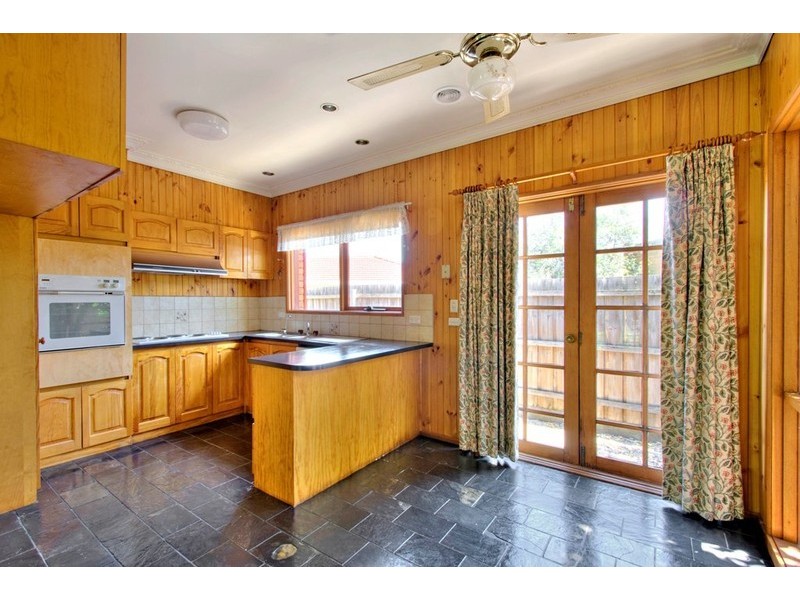 4 Tara Place, Dandenong North VIC 3175