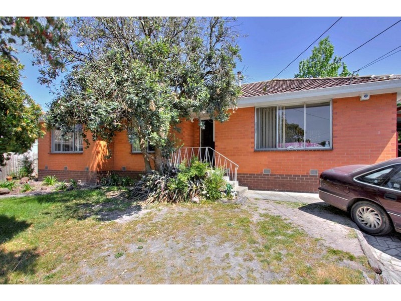 8 Thredbo Court, Dandenong North VIC 3175