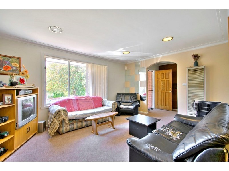 8 Thredbo Court, Dandenong North VIC 3175