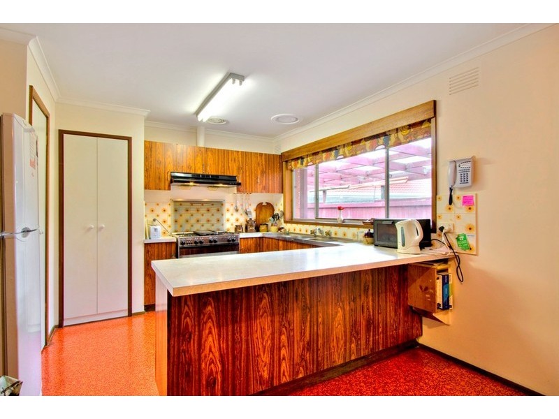 7 Bellbrook Drive, Dandenong North VIC 3175