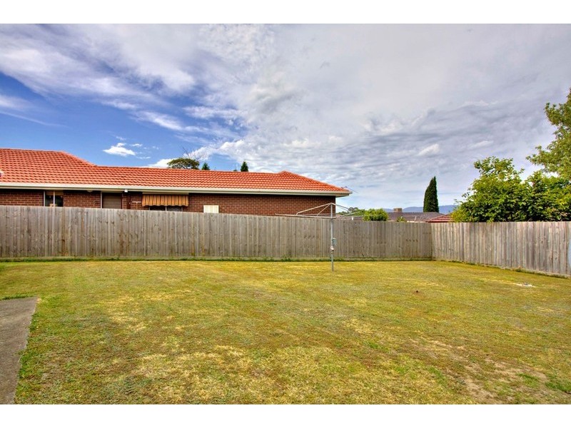 7 Bellbrook Drive, Dandenong North VIC 3175