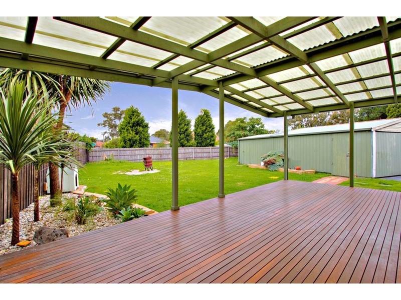 13 McLennan Street, Eumemmerring VIC 3177