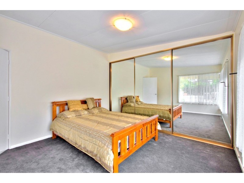 13 McLennan Street, Eumemmerring VIC 3177