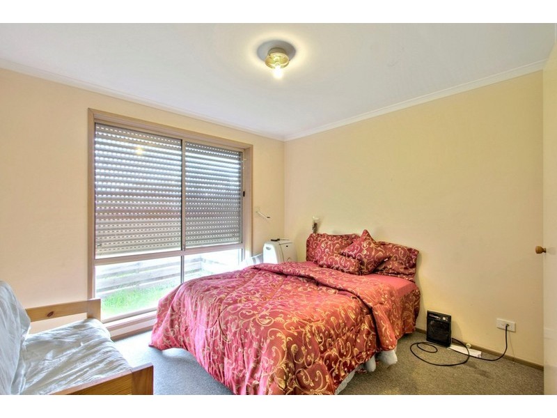 1/52 Cleeland Street, Dandenong VIC 3175
