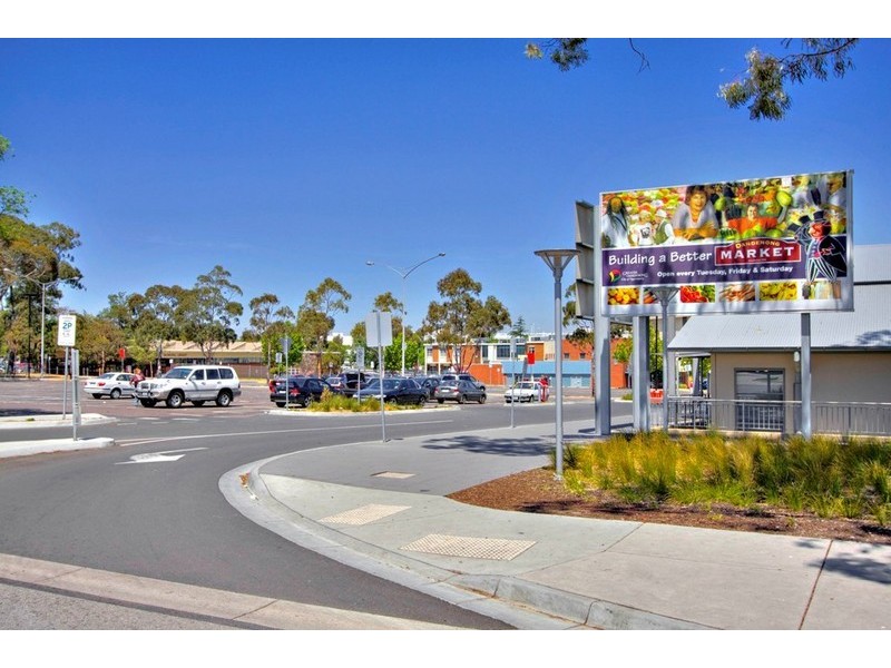 1/52 Cleeland Street, Dandenong VIC 3175