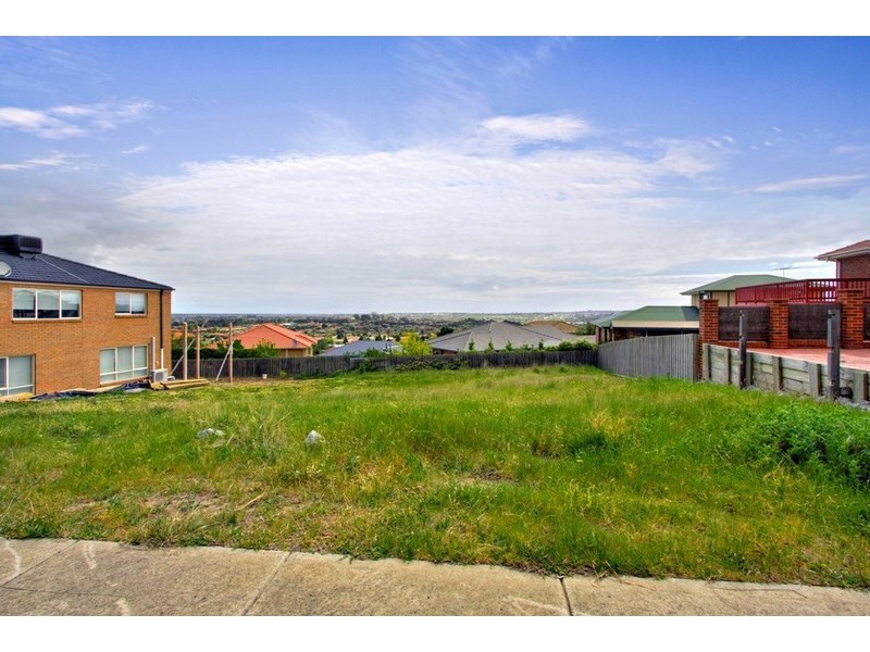 7 The Rise, Narre Warren VIC 3805