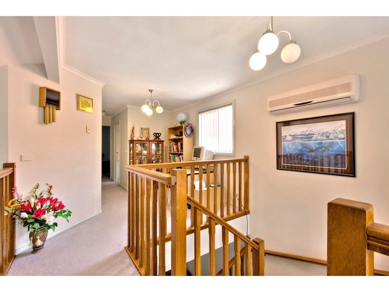 Unit 1/5 Jindabyne Avenue, Dandenong North VIC 3175