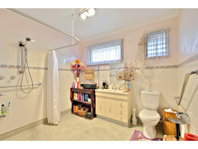 40 Sylvia Street, Dandenong North VIC 3175