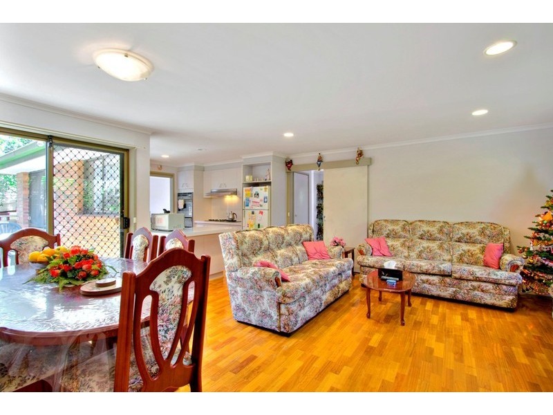 2 Redleap Court, Endeavour Hills VIC 3802