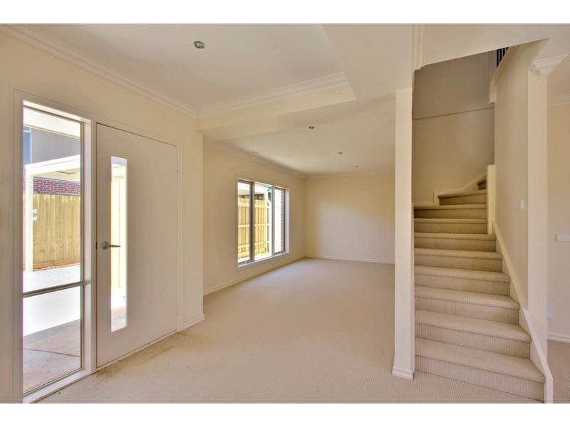 3/57 Hemmings Street, Dandenong VIC 3175