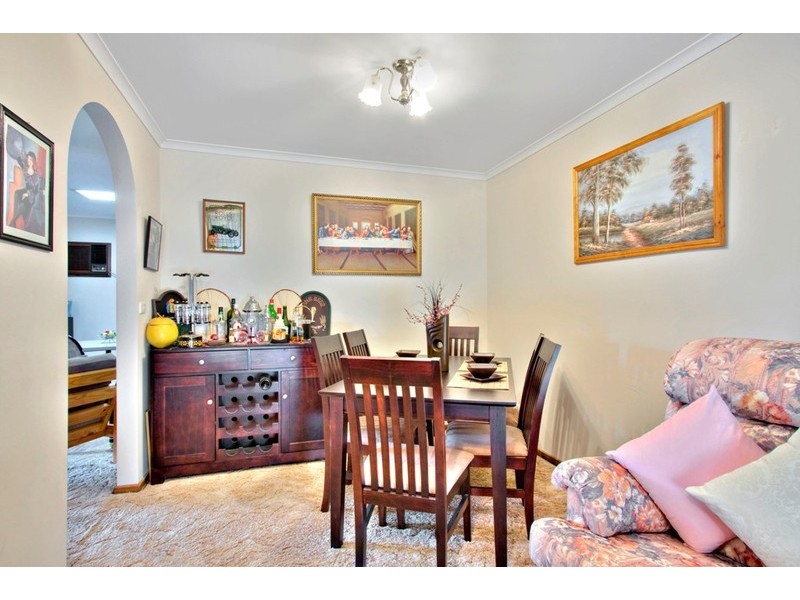U 6/160 Gladstone Road, Dandenong North VIC 3175