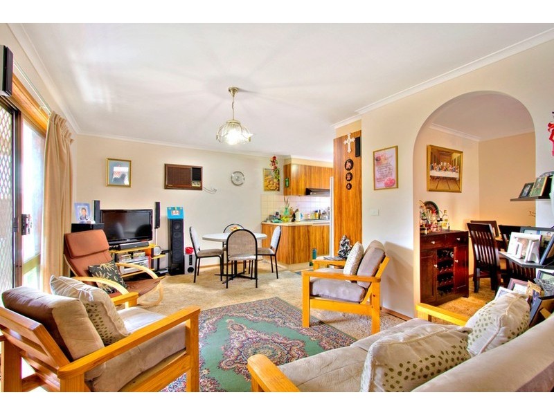 U 6/160 Gladstone Road, Dandenong North VIC 3175