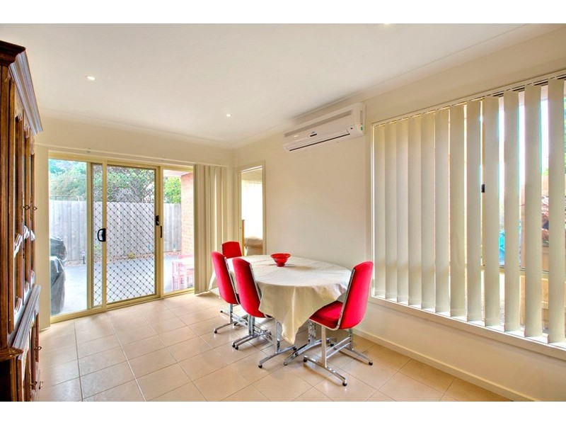 U 2/5 Cercis Court, Doveton VIC 3177