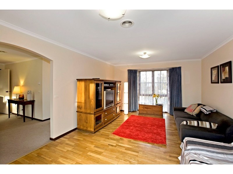 11 Searle Court, Dandenong North VIC 3175