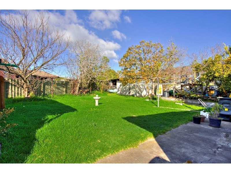 23 Barron Court, Dandenong North VIC 3175