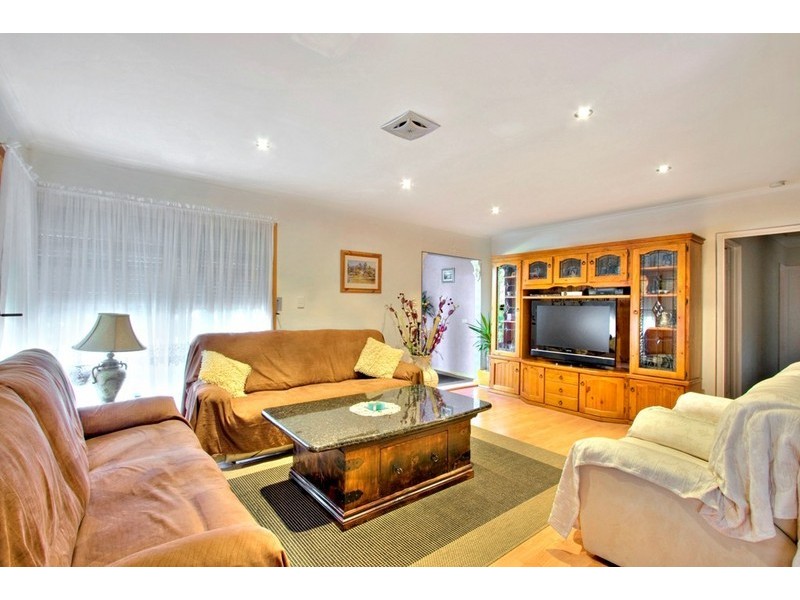 2 Worrell Street, Dandenong North VIC 3175