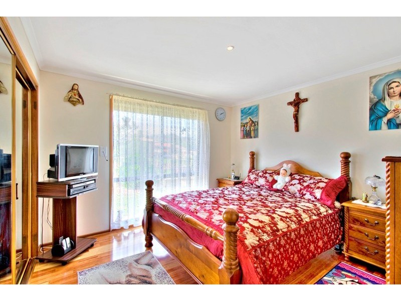 31 Girvan Circuit, Endeavour Hills VIC 3802