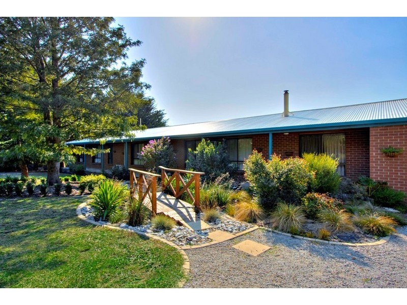 305 Belgrave-Hallam Road, Narre Warren North VIC 3804
