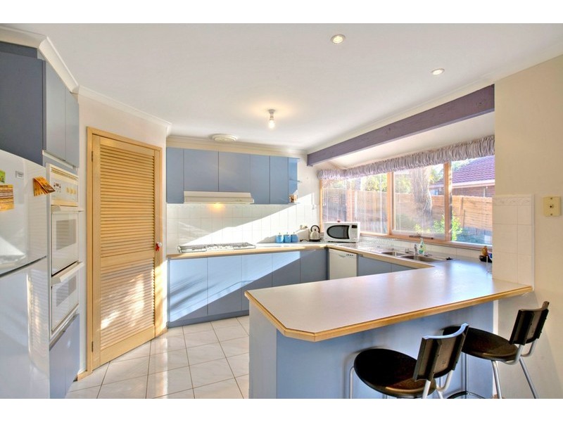 1 Lawrence Drive, Berwick VIC 3806