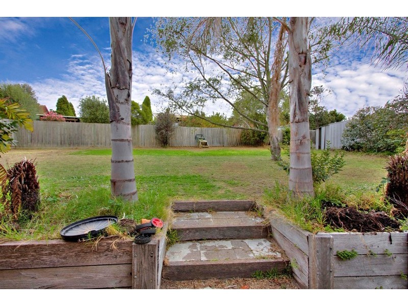 1 Mateo Close, Dandenong North VIC 3175