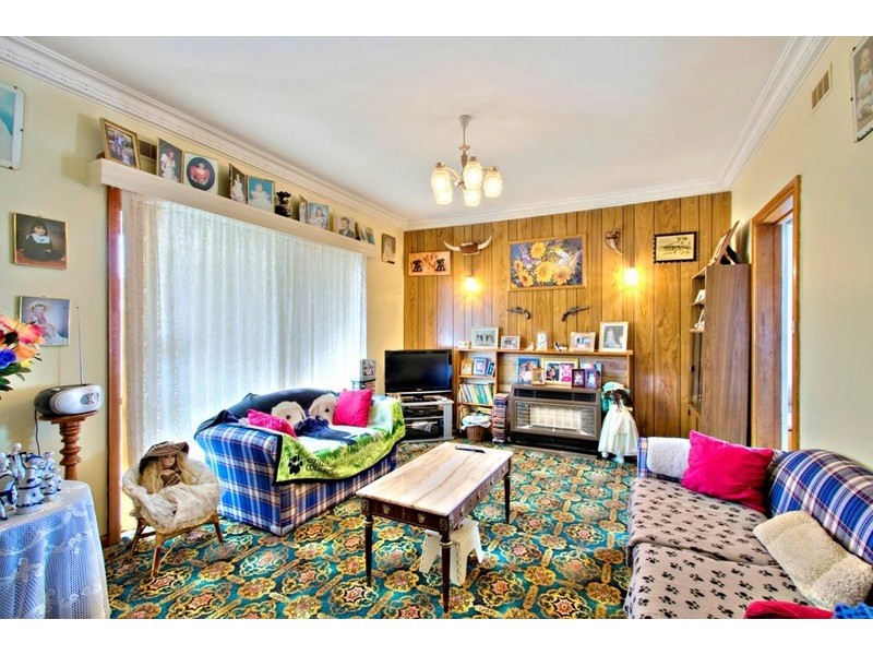 36 King George Parade, Dandenong VIC 3175