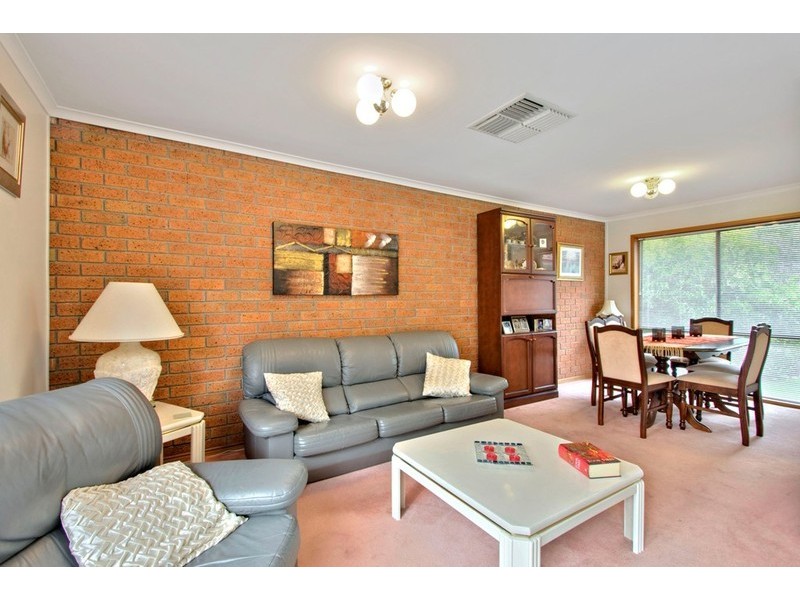 1 Acheron Close, Hallam VIC 3803